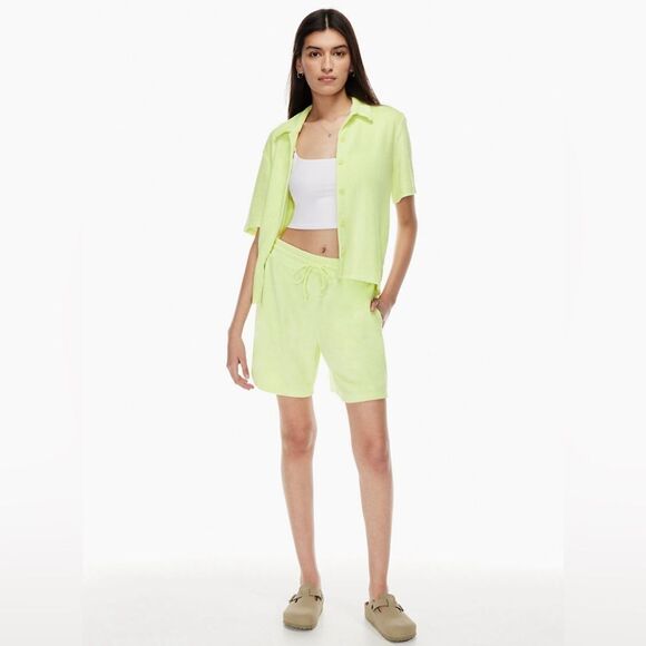 Wilfred‎ Free Popsicle 7“ Short Sz XL in Chamomile Yellow French Terry Cloth - Picture 2 of 10